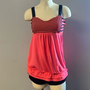 Lululemon size 8 Run Back On Track Tank Top Built In Bra